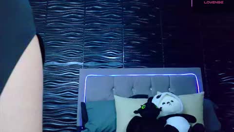 amber_bull online show from September 20, 12:17 pm