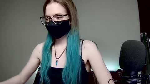 Snapshot of amber_candyfloss chatting on January 7, 2:42 am Amber non-nude model online show from January 7, 2:42 am