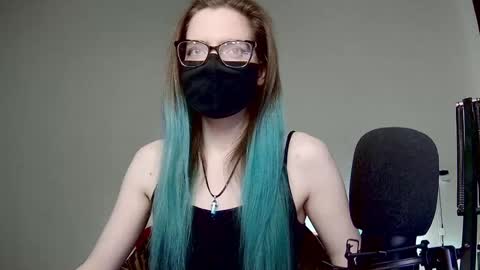 Snapshot of amber_candyfloss chatting on January 18, 10:17 pm Amber non-nude model online show from January 18, 10:17 pm