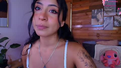 amber_curly online show from May 14, 7:31 pm