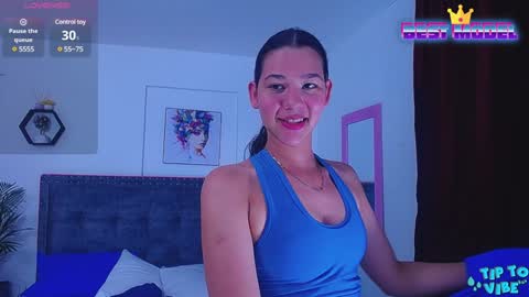 Snapshot of amber_hot22 chatting on January 31, 2:15 am ambar online show from January 31, 2:15 am