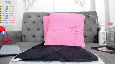 Snapshot of amber_martinezz chatting on March 1, 3:16 pm ammber online show from March 1, 3:16 pm