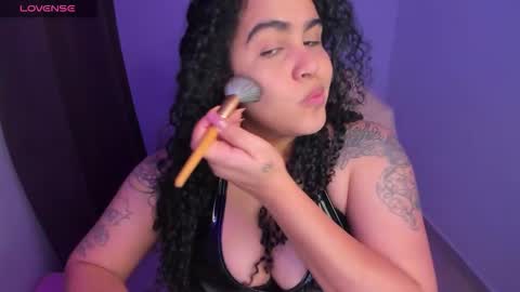 find me here ---    online show from January 15, 11:19 pm