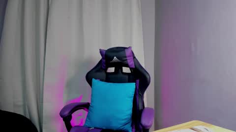 Amber Baker  online show from March 11, 11:44 am