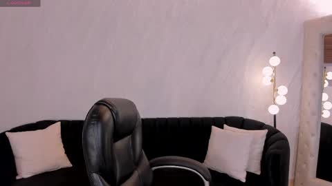 Amber  online show from May 2, 8:14 pm