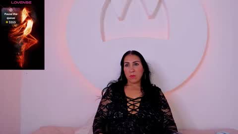 Snapshot of amberjoymilf chatting on February 8, 12:41 pm Amber online show from February 8, 12:41 pm