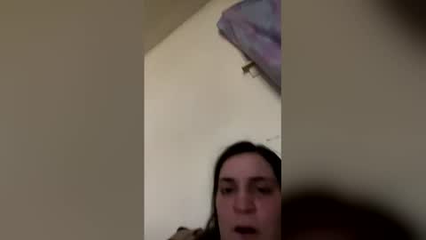 Snapshot of amberkni chatting on March 5, 11:39 am amberkni online show from March 5, 11:39 am