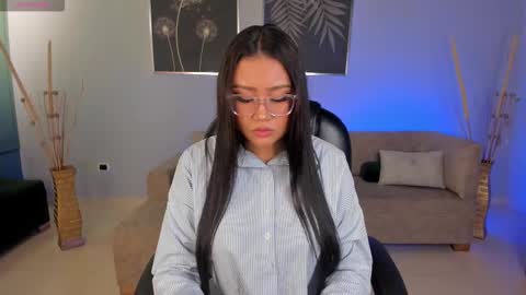 Amber  online show from November 9, 10:52 pm