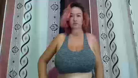 Snapshot of amberlissi chatting on September 24, 3:59 pm LISSY online show from September 24, 3:59 pm