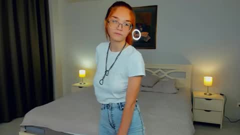 Snapshot of amberlyconda chatting on October 11, 5:17 am Sofia online show from October 11, 5:17 am