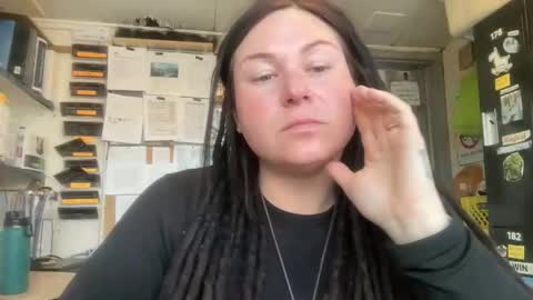 Snapshot of ambermoss7 chatting on March 11, 8:59 pm ambermoss7 online show from March 11, 8:59 pm