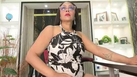 Snapshot of ambernix chatting on January 13, 3:06 pm online show from January 13, 3:06 pm