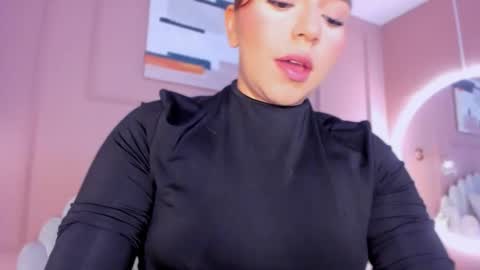 Snapshot of amberprice_ chatting on January 6, 2:59 am Amber online show from January 6, 2:59 am