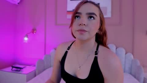 Snapshot of amberprice_ chatting on January 15, 3:22 am Amber online show from January 15, 3:22 am