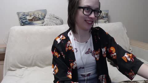 Snapshot of ambersimard chatting on December 15, 11:31 pm Amber online show from December 15, 11:31 pm