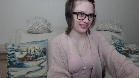 Snapshot of ambersimard chatting on December 20, 11:16 pm Amber online show from December 20, 11:16 pm