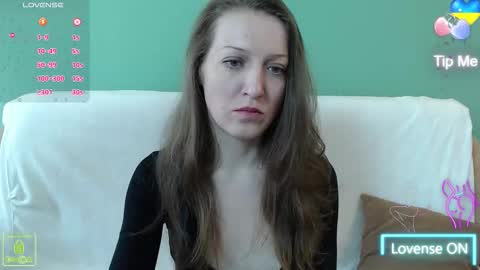 Snapshot of amberstr chatting on October 5, 11:30 am amberStr online show from October 5, 11:30 am