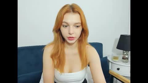 Snapshot of amberstudent chatting on October 21, 6:03 am Amber online show from October 21, 6:03 am