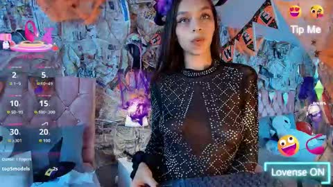 amber online show from October 9, 2:48 pm