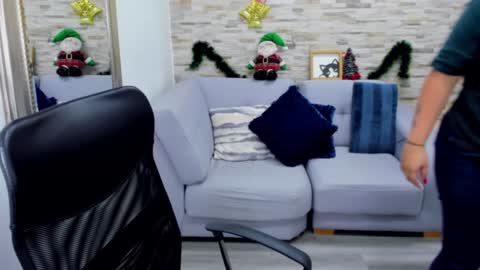 Amber online show from January 4, 4:12 am