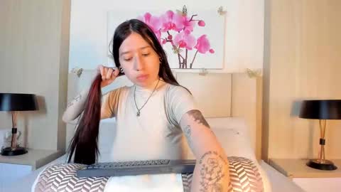 Snapshot of ambervega__ chatting on March 21, 1:16 pm Amber online show from March 21, 1:16 pm