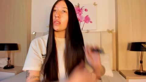 Snapshot of ambervega__ chatting on March 26, 12:33 pm Amber online show from March 26, 12:33 pm