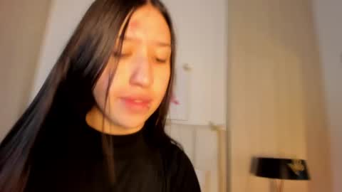 Snapshot of ambervega__ chatting on March 31, 12:38 pm Amber online show from March 31, 12:38 pm