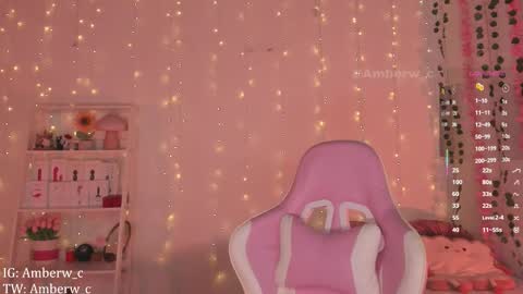 IG - TW Amberw c online show from November 4, 3:05 am