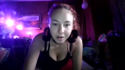 Snapshot of ambionce chatting on September 26, 12:31 pm ambionce online show from September 26, 12:31 pm