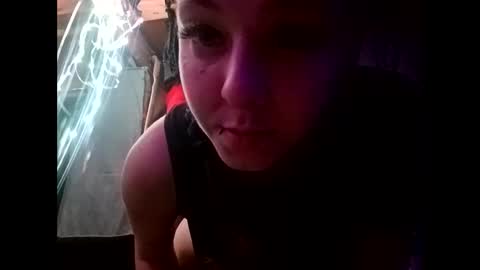 Snapshot of ambionce chatting on February 8, 4:27 am ambionce online show from February 8, 4:27 am