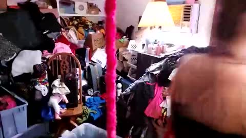 Snapshot of ambionce chatting on March 18, 3:42 am ambionce online show from March 18, 3:42 am