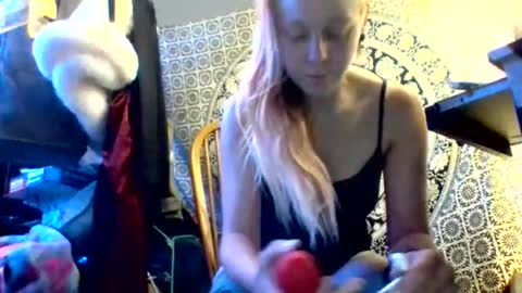 ambionce online show from May 14, 12:01 pm