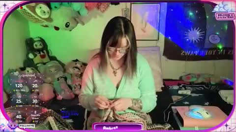 Snapshot of ambrosiakitty chatting on April 17, 5:32 am Ambrosia online show from April 17, 5:32 am