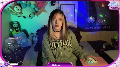 Snapshot of ambrosiakitty chatting on May 7, 7:25 am Ambrosia online show from May 7, 7:25 am