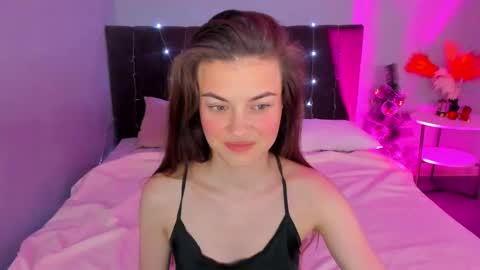 Snapshot of ameli_lorans chatting on January 4, 3:18 am Ameli Lorans online show from January 4, 3:18 am