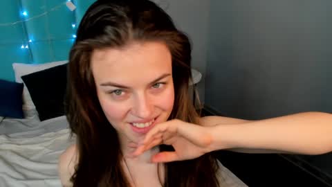 Snapshot of ameli_lorans chatting on February 8, 6:12 am Ameli Lorans online show from February 8, 6:12 am