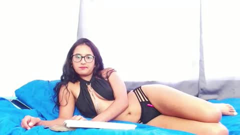 Snapshot of amelia2998 chatting on March 12, 7:06 pm Amelia online show from March 12, 7:06 pm