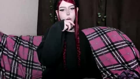 Amelia online show from April 22, 4:52 pm