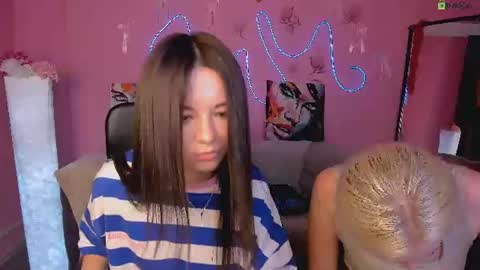Amelia online show from June 26, 1:26 pm