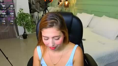 AMELIA online show from October 18, 7:58 pm