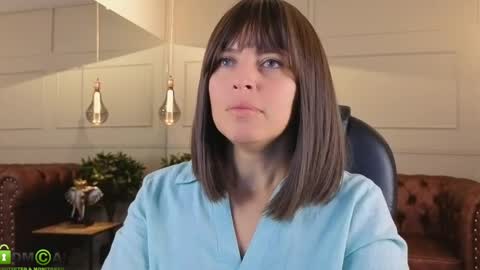 AMELIA online show from May 6, 11:59 am