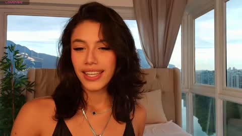 amelia_mee online show from April 1, 7:22 pm