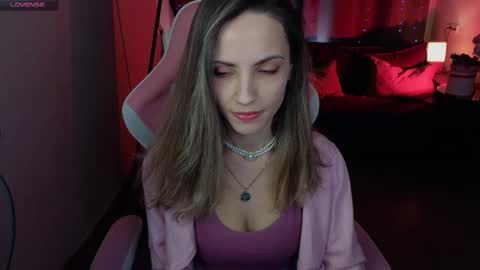 amelia_meili online show from February 8, 1:14 pm