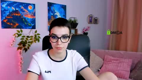 amelia_sun1 online show from June 29, 10:15 am