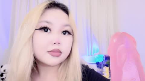 Snapshot of amelia_sunlight chatting on March 11, 12:54 am Amelia online show from March 11, 12:54 am