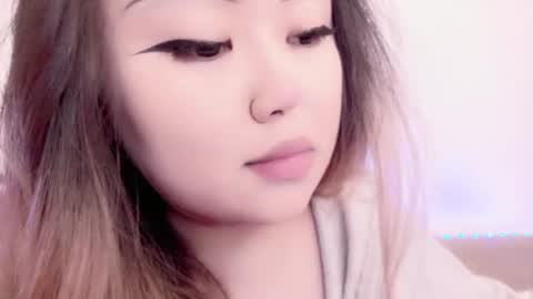 Snapshot of amelia_sunlight chatting on March 27, 3:34 pm Amelia online show from March 27, 3:34 pm