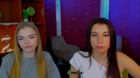 ameliaa_sweet online show from March 28, 6:24 am