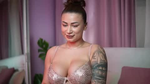 Snapshot of ameliabarbie chatting on March 29, 7:36 pm Amelia online show from March 29, 7:36 pm