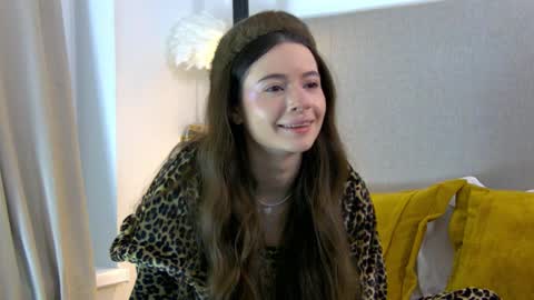 Snapshot of ameliaflares chatting on February 12, 7:02 am Amelia online show from February 12, 7:02 am