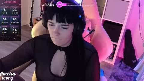 Snapshot of ameliaivory chatting on October 2, 4:19 am ameliaivory online show from October 2, 4:19 am